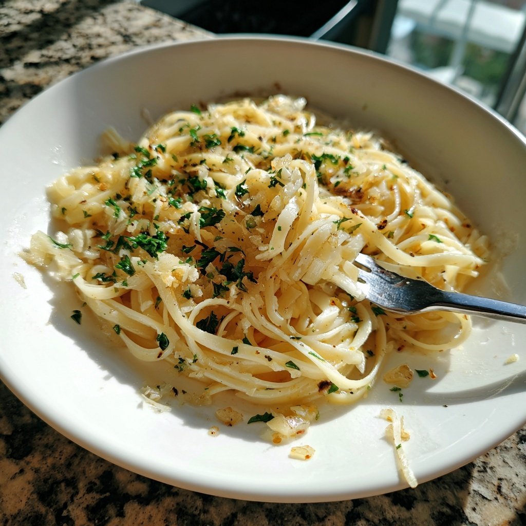 Quick & Easy 15-Minute Garlic Pasta